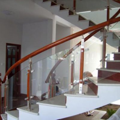 Cầu Thang Kính