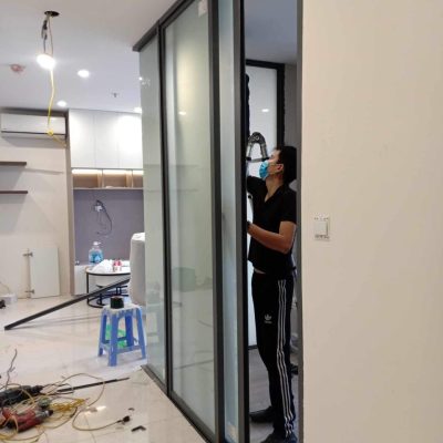 Kính Điện Thông Minh