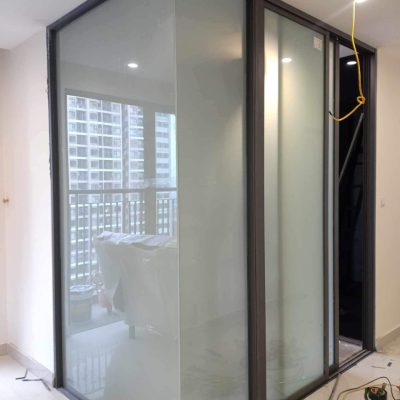 Kính Điện Thông Minh