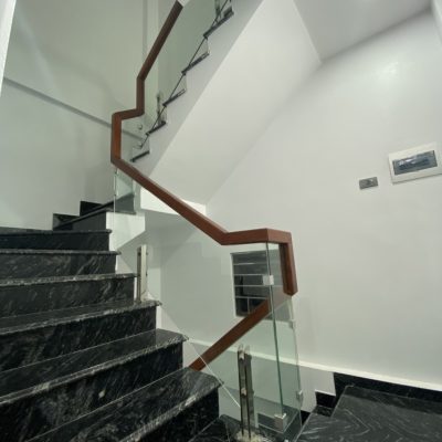 Cầu Thang Kính